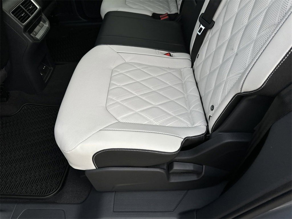 New 2025 Volkswagen Atlas Cross Sport SEL Premium R-Line image 36