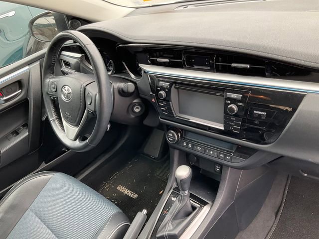 Used 2016 Toyota Corolla S image 9