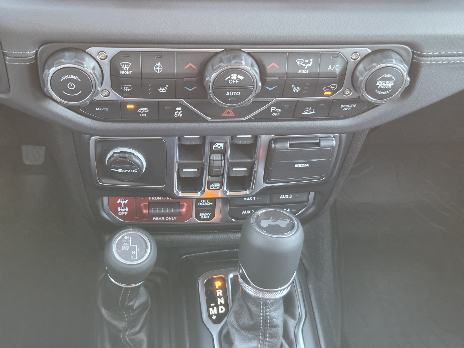 New 2027 Jeep Wrangler Unlimited Rubicon 392 AWD/4WD image 18