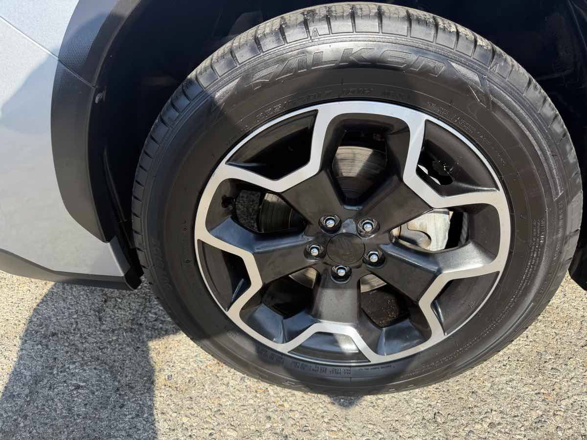Used 2015 Subaru Crosstrek 2.0i Limited AWD/4WD image 5