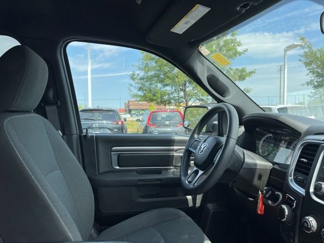 Used 2024 RAM 1500 Classic Warlock image 30
