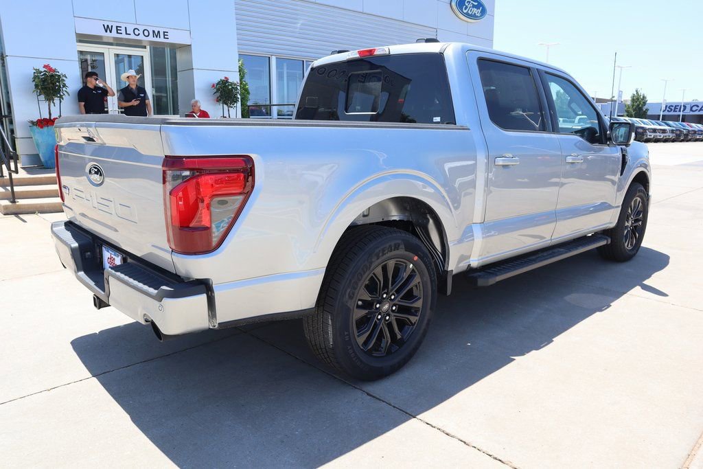 New 2025 Ford F150 XLT w/ Equipment Group 302A MID image 22