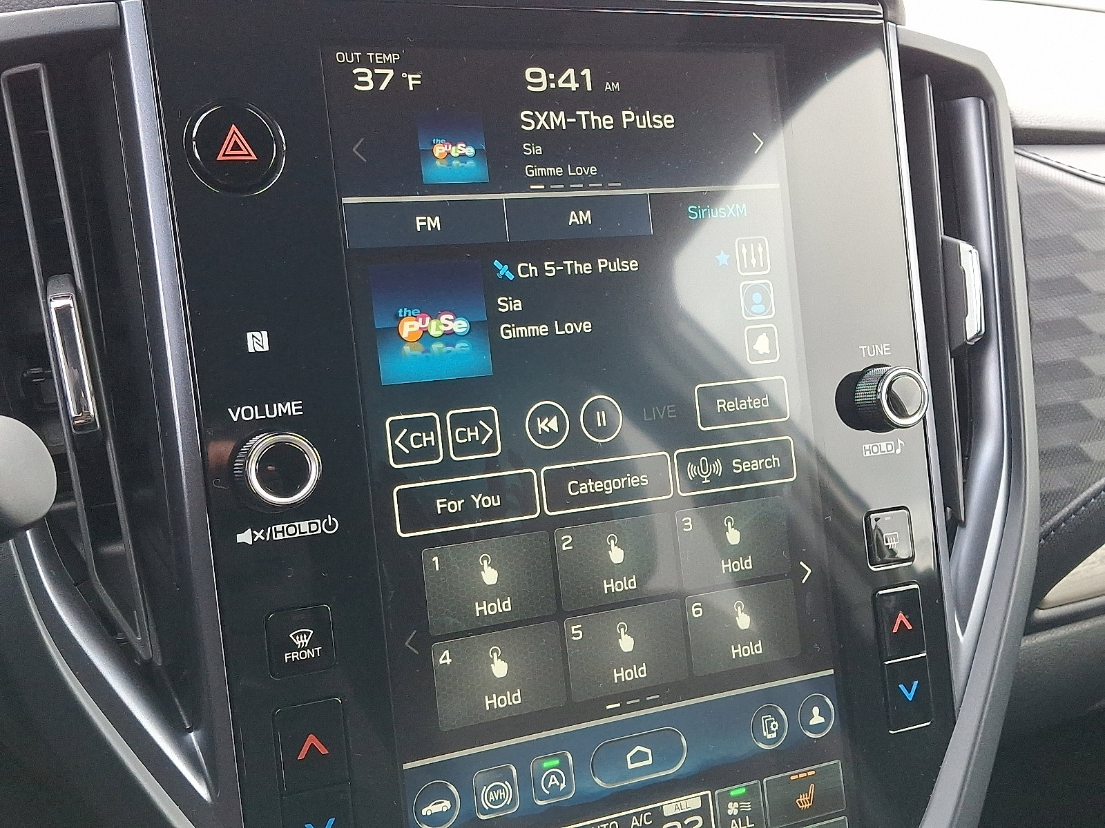 Certified 2025 Subaru Forester Limited image 18