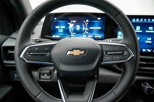 New 2025 Chevrolet Silverado EV LT image 31