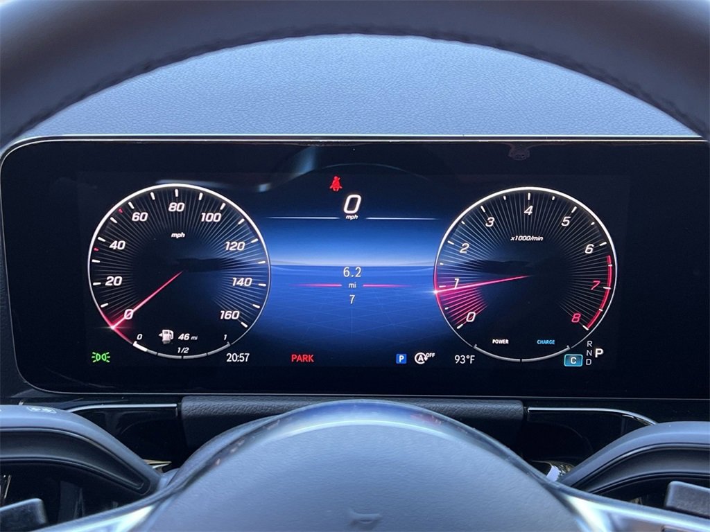 Certified 2025 Mercedes-Benz GLA 250 4MATIC image 15