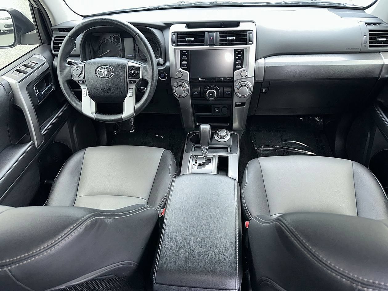 Used 2022 Toyota 4Runner SR5 Premium AWD/4WD image 26