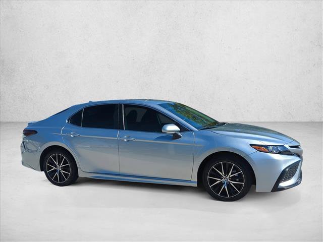 Certified 2024 Toyota Camry SE image 4