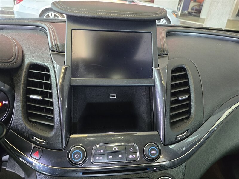 Used 2014 Chevrolet Impala LT w/ Premium Seating Package FWD image 24