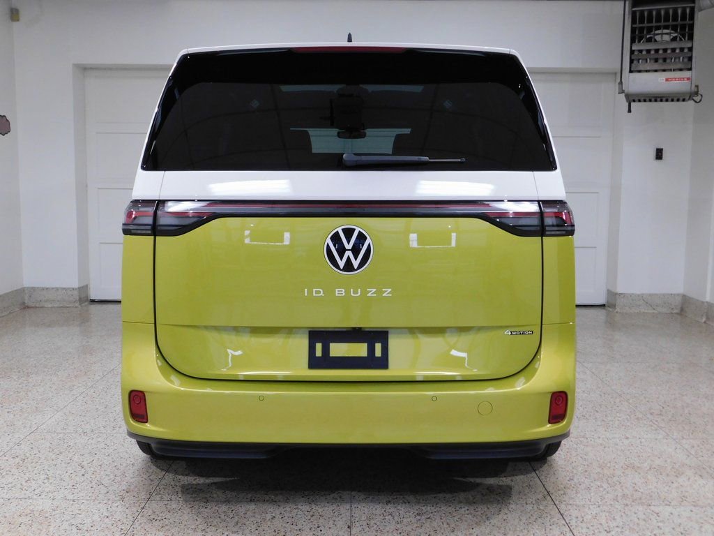 Used 2025 Volkswagen ID. Buzz 1st Edition image 5