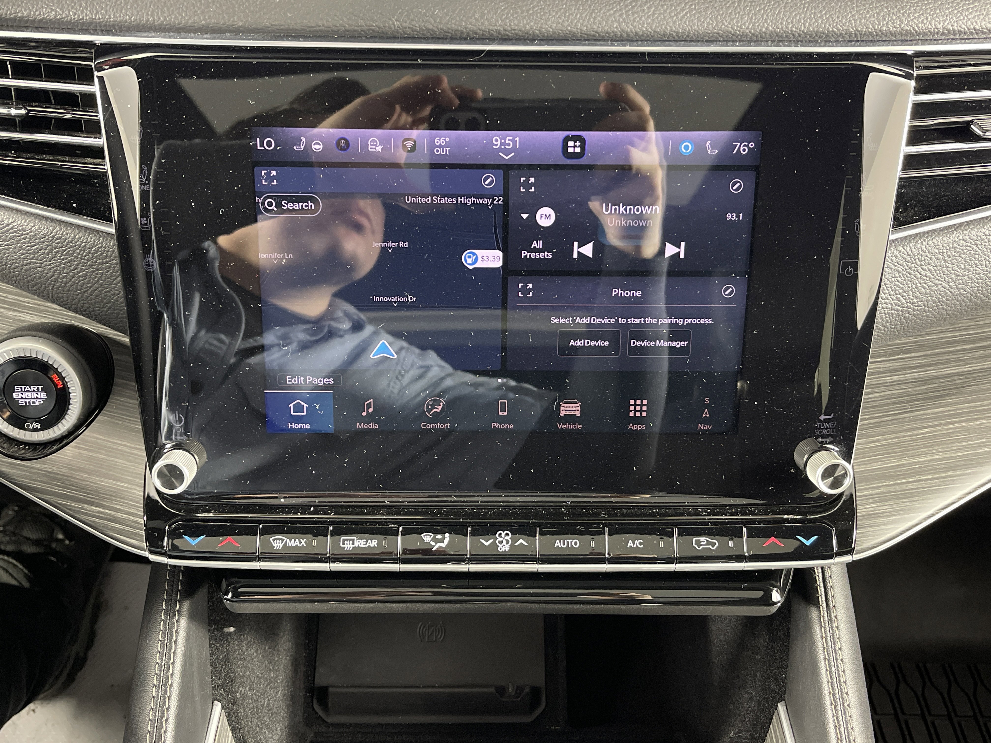 Used 2024 Jeep Wagoneer Series III w/ Premium Group I image 24