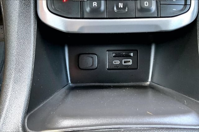 Used 2023 GMC Acadia SLT w/ Preferred Package AWD/4WD image 24