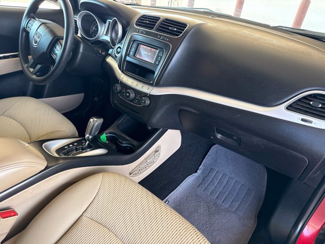 Used 2016 Dodge Journey SXT FWD image 12