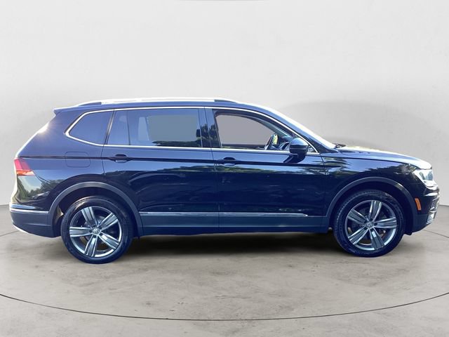 Used 2020 Volkswagen Tiguan SEL AWD/4WD image 6