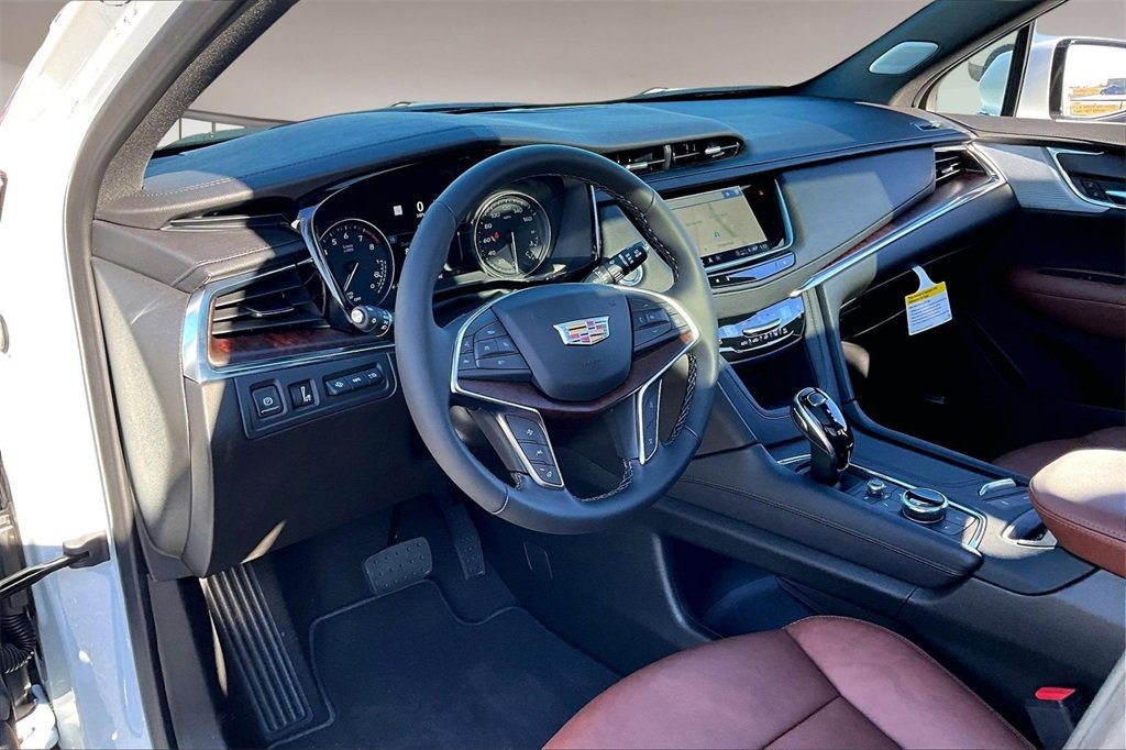 New 2026 Cadillac XT5 Premium Luxury w/ Driver Assist Package image 6