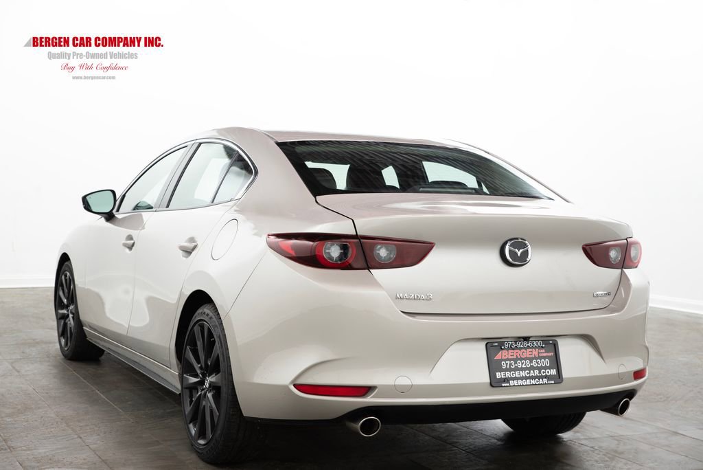 Used 2024 MAZDA MAZDA3 s image 9