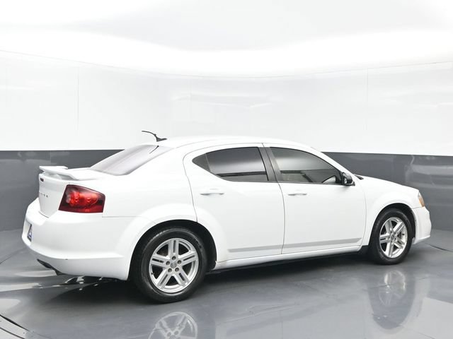 Used 2014 Dodge Avenger SE w/ Sport Appearance Group FWD image 6