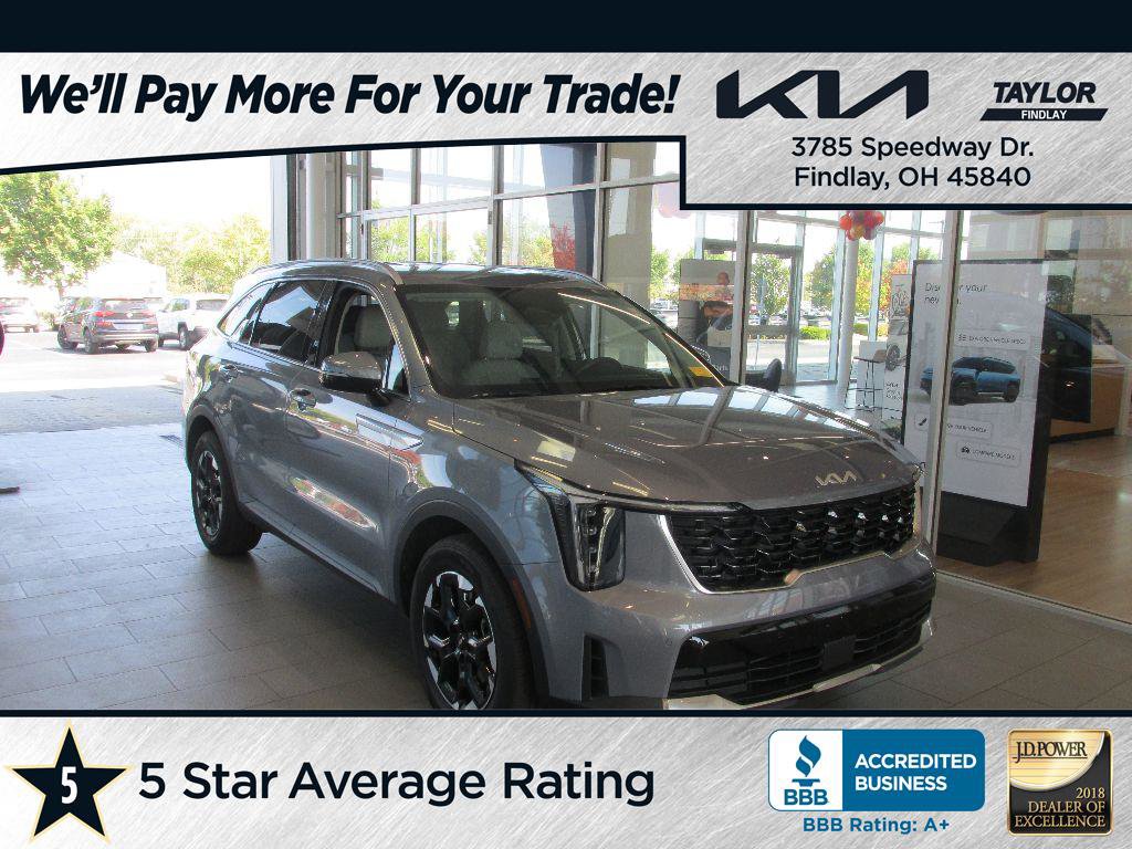 Used 2025 Kia Sorento S image 1