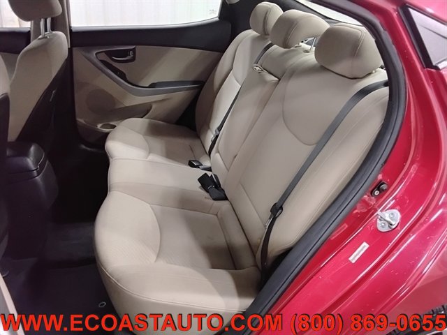 Used 2014 Hyundai Elantra SE w/ Option Group 02 image 13
