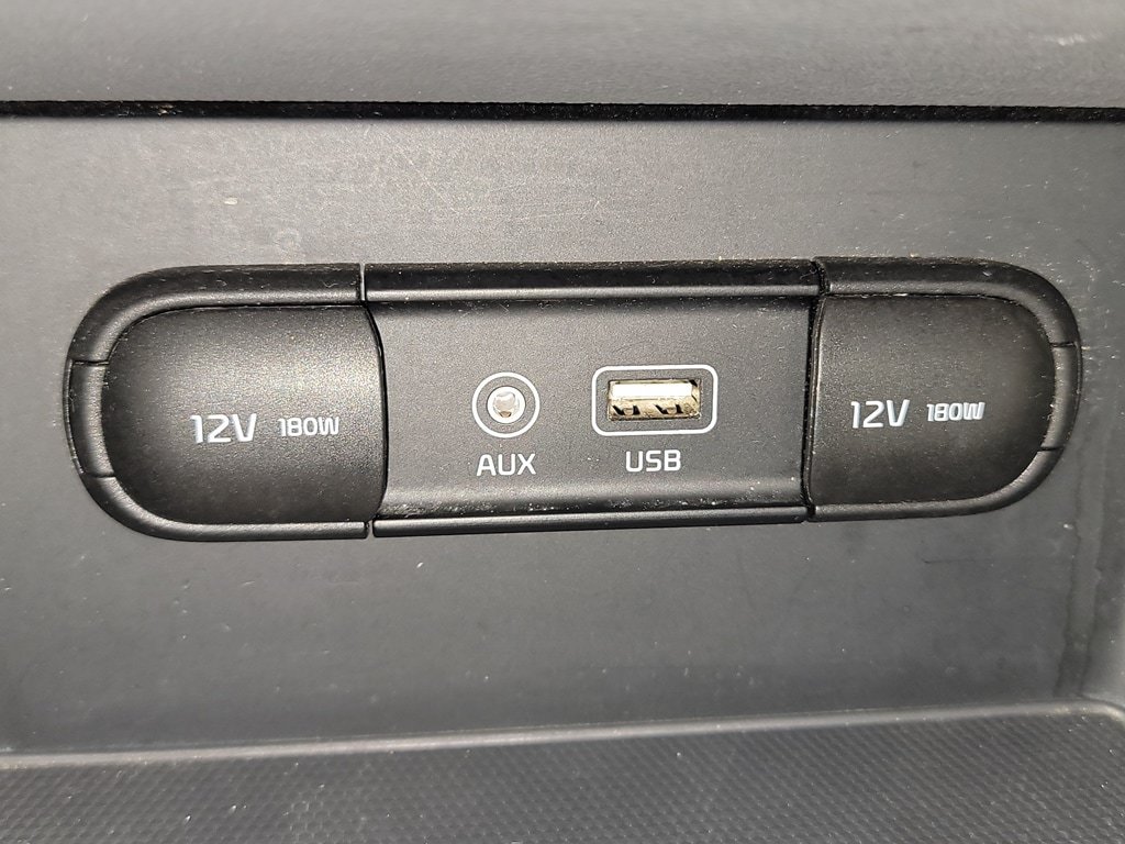 Used 2019 Kia Niro LX FWD image 26