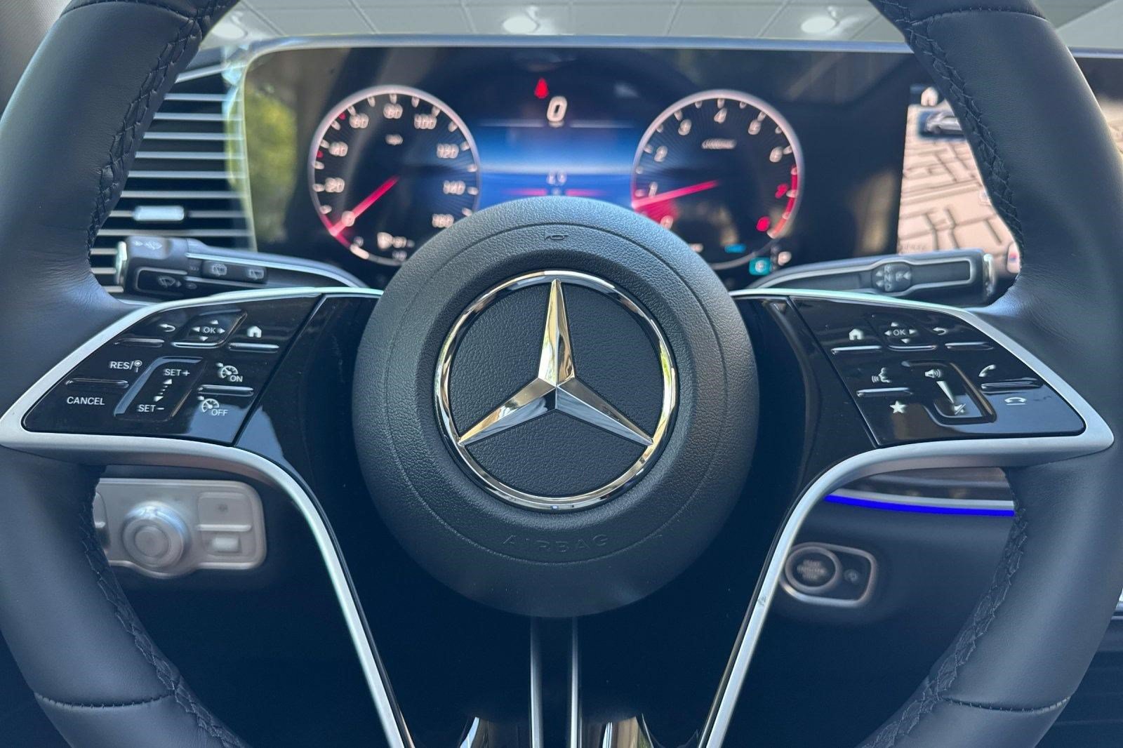 New 2026 Mercedes-Benz GLE 450 4MATIC image 16