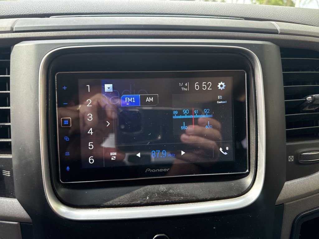 Used 2017 RAM 1500 Express image 27