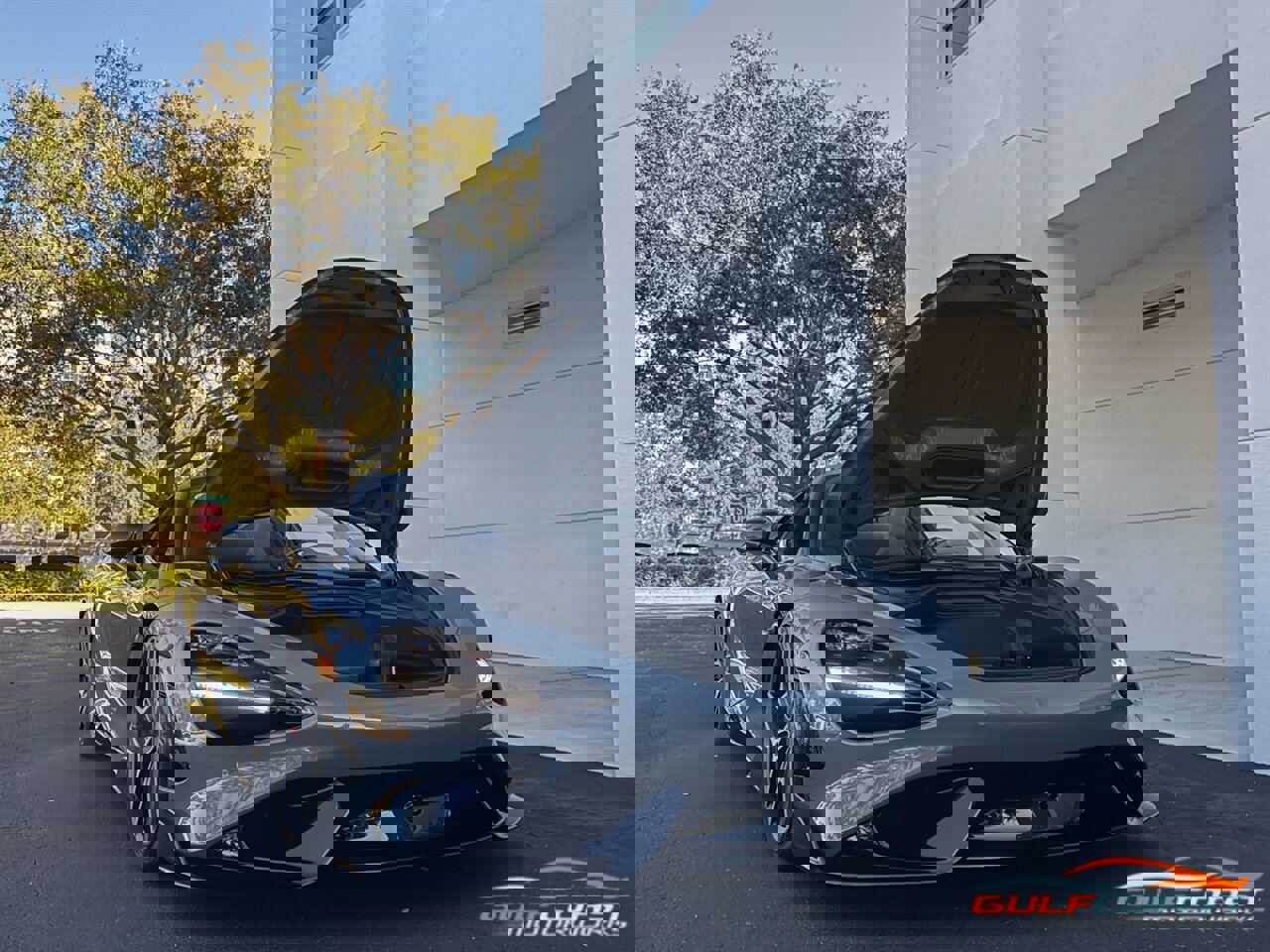 Used 2022 McLaren 765LT image 39