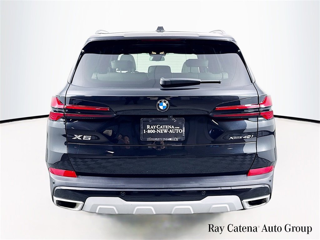 Used 2024 BMW X5 xDrive40i w/ Premium Package image 6