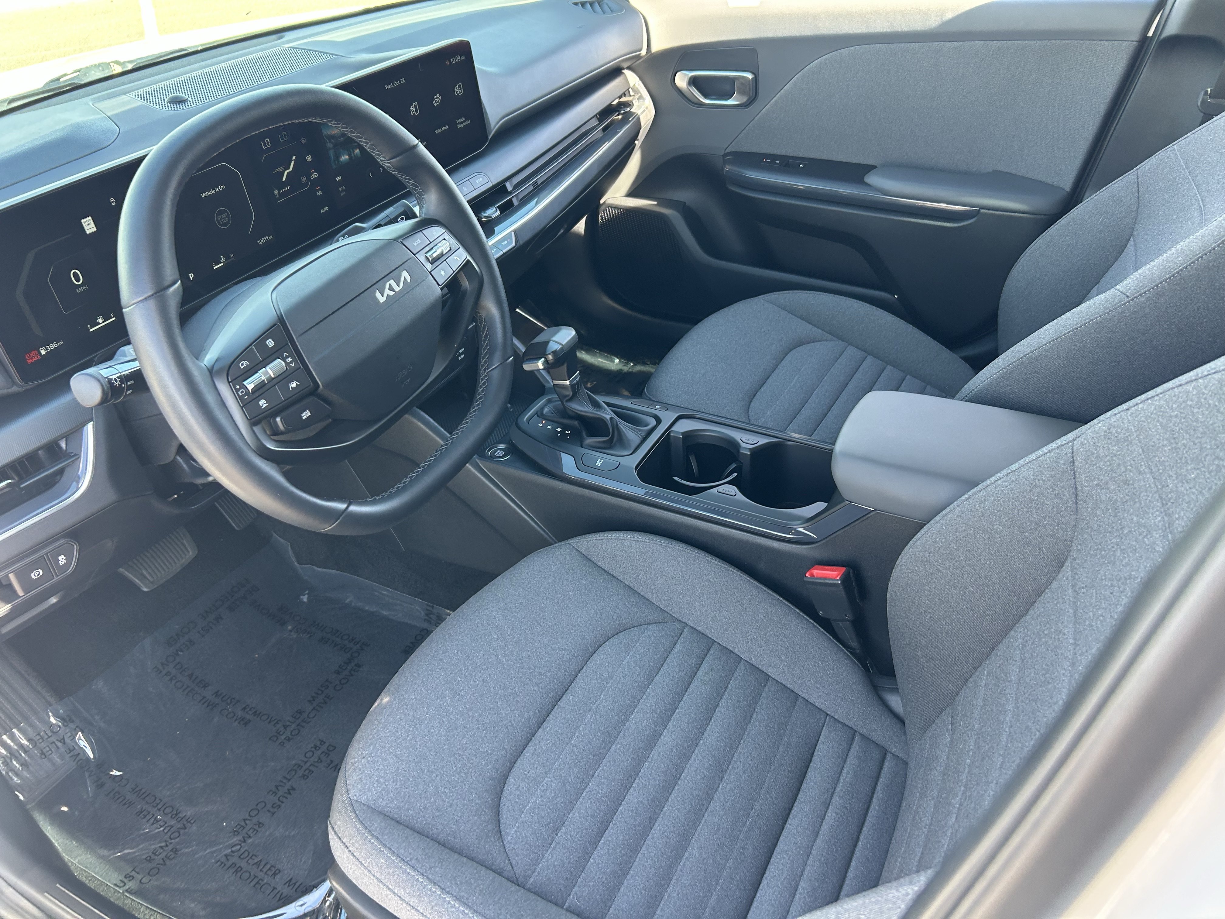 Used 2025 Kia K4 EX FWD image 27