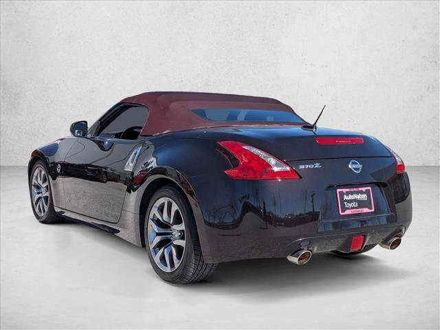 Used 2014 Nissan 370Z Touring w/ Navigation Package image 7