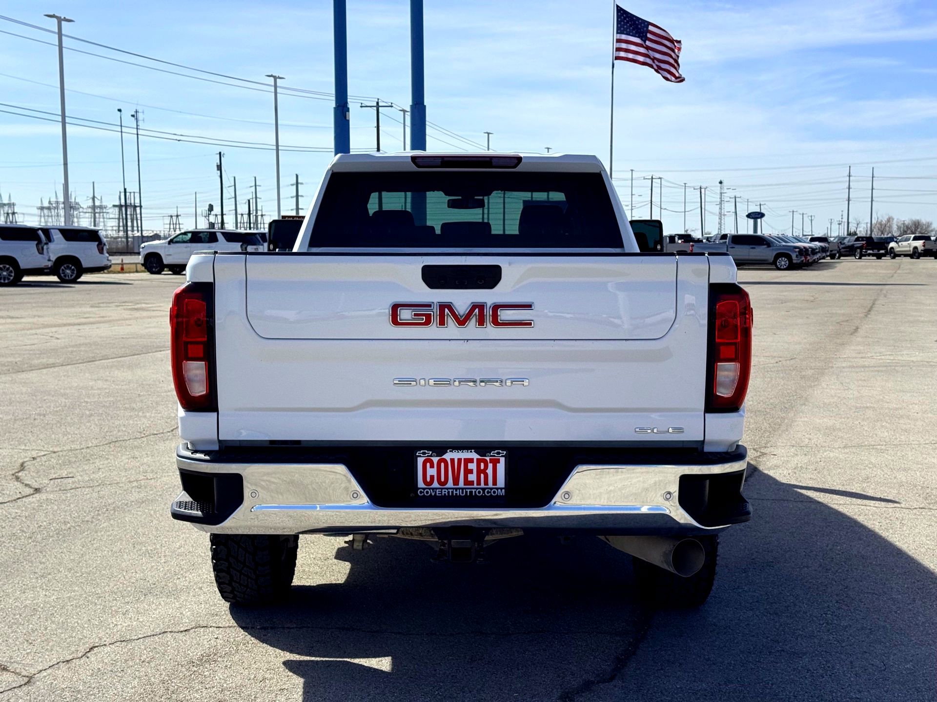 Used 2023 GMC Sierra 2500 SLE w/ SLE Convenience Package image 8