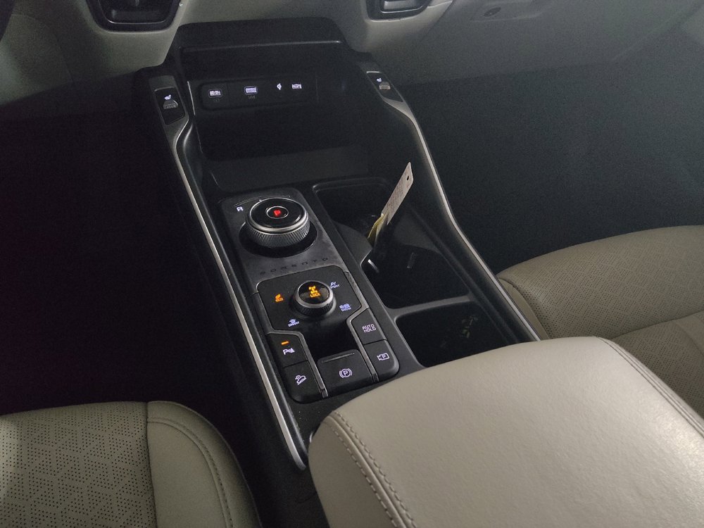 Used 2023 Kia Sorento EX image 26