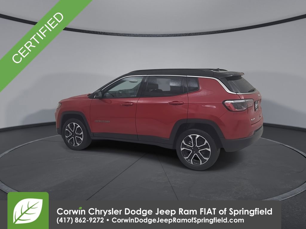 Used 2024 Jeep Compass Limited image 10