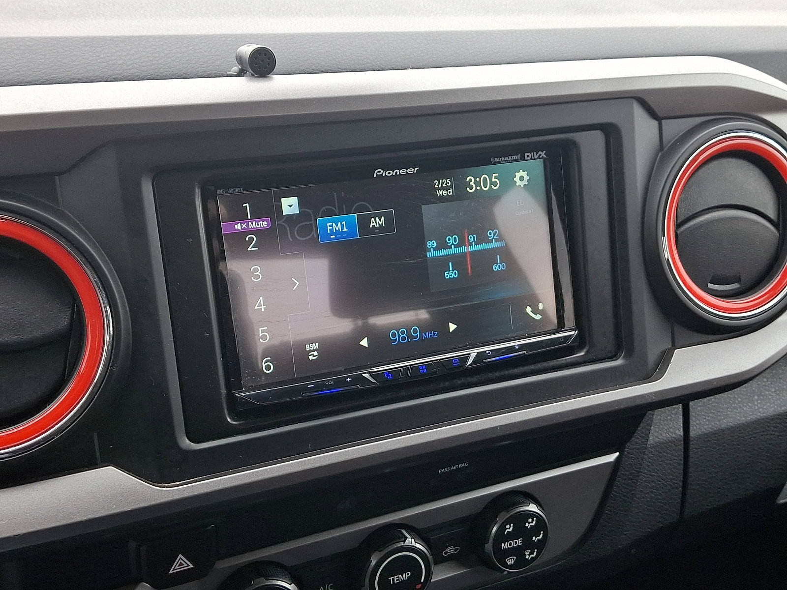 Used 2019 Toyota Tacoma SR5 image 16