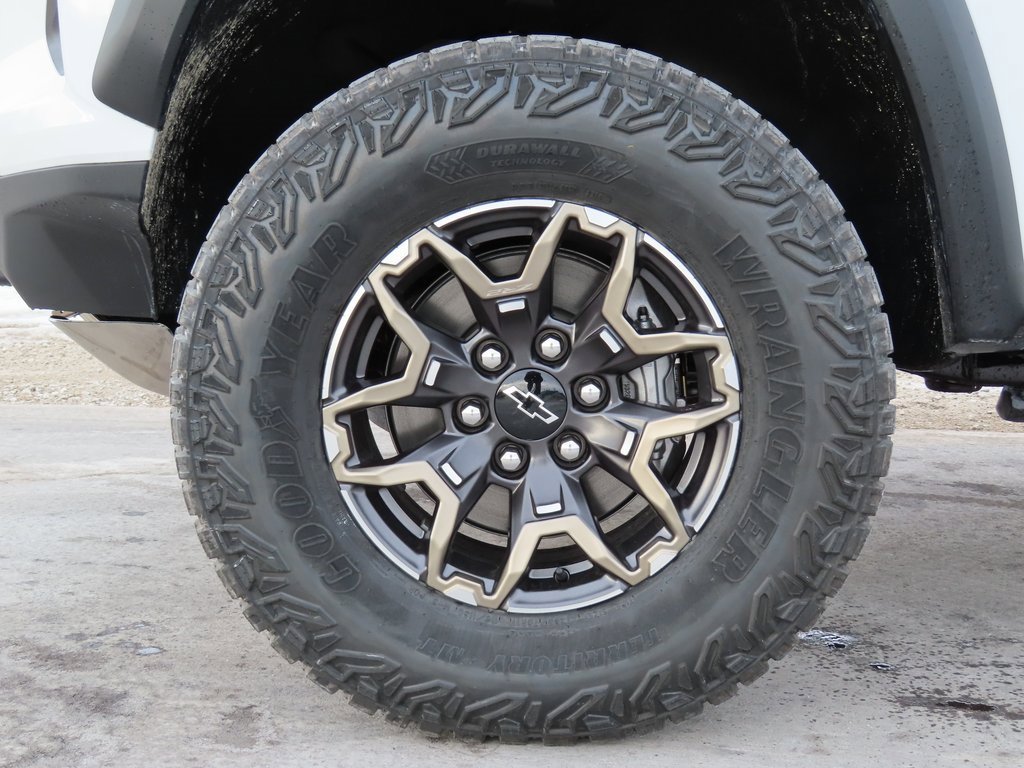 New 2026 Chevrolet Colorado ZR2 w/ Technology Package image 18