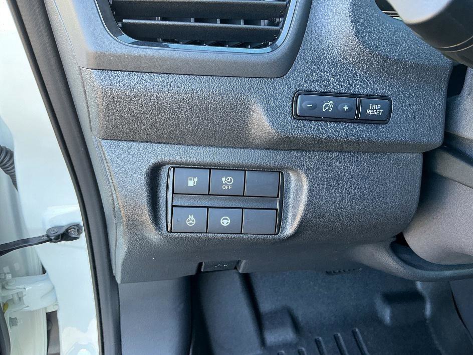 Used 2019 Nissan Leaf SV w/ SV Technology Package image 13