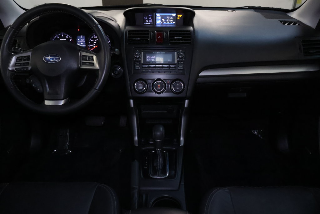 Used 2015 Subaru Forester 2.5i Touring AWD/4WD image 19