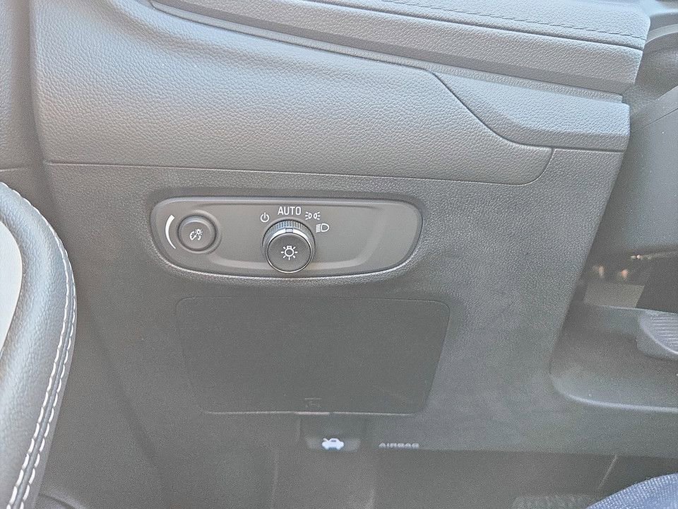 Used 2025 Buick Encore GX Preferred image 21