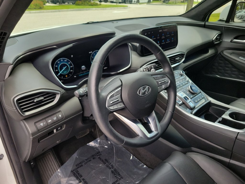 Used 2023 Hyundai Santa Fe Calligraphy FWD image 7