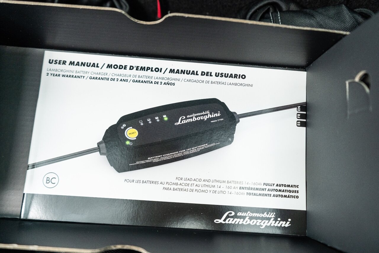Used 2019 Lamborghini Huracan Performante AWD/4WD image 61