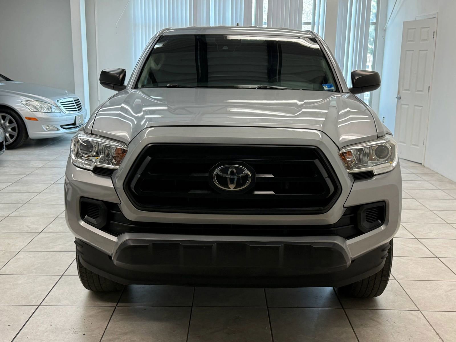 Used 2021 Toyota Tacoma SR RWD image 2