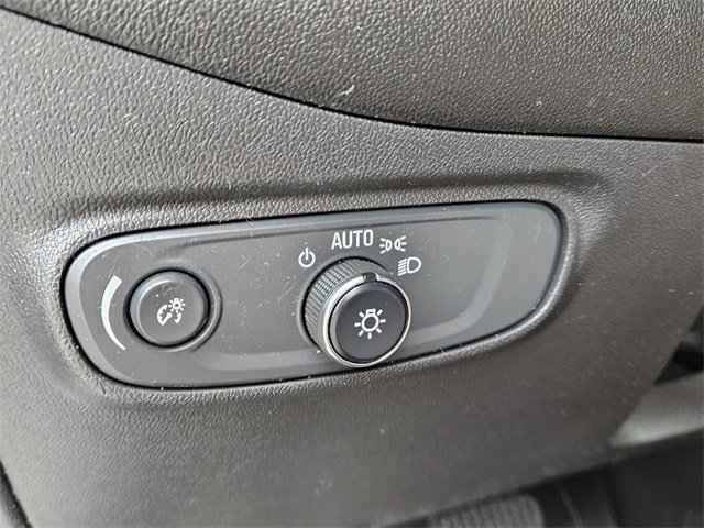 Used 2022 Chevrolet Equinox LT image 28