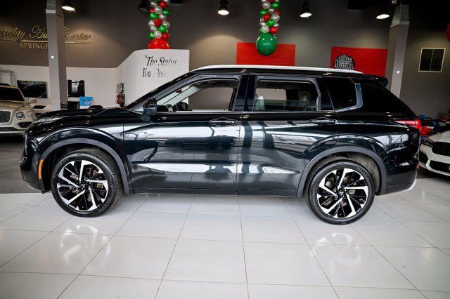 Used 2024 Mitsubishi Outlander SEL Black Edition image 8