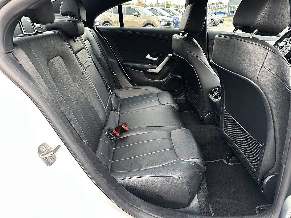 Used 2025 Mercedes-Benz CLA 250 4MATIC image 21