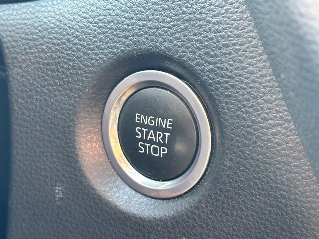 Used 2023 Toyota Corolla LE w/ LE Convenience Package FWD image 11