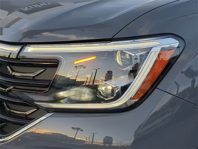 New 2026 Volkswagen Atlas Cross Sport SEL Premium R-Line image 7