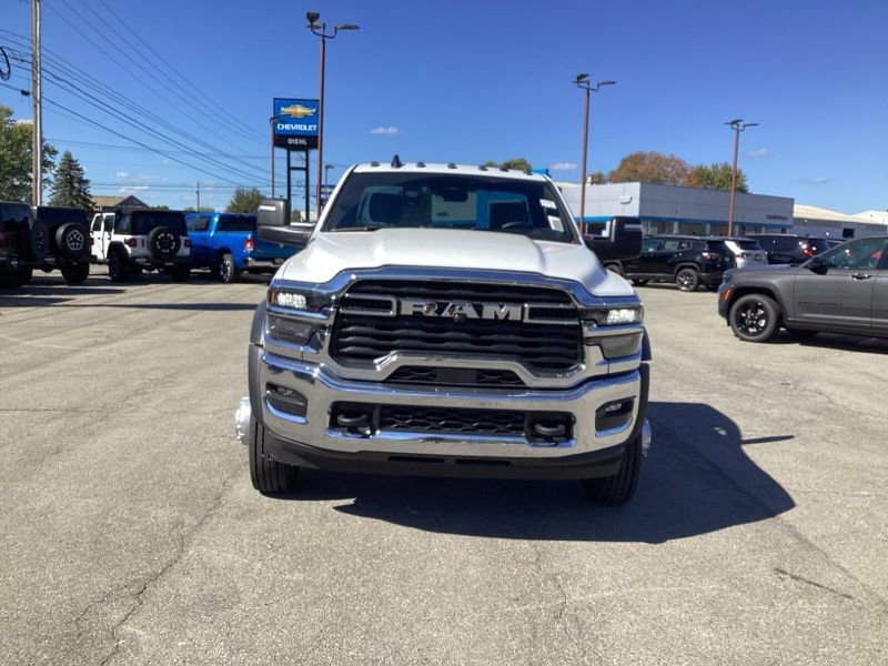 New 2025 RAM 5500 Tradesman image 2