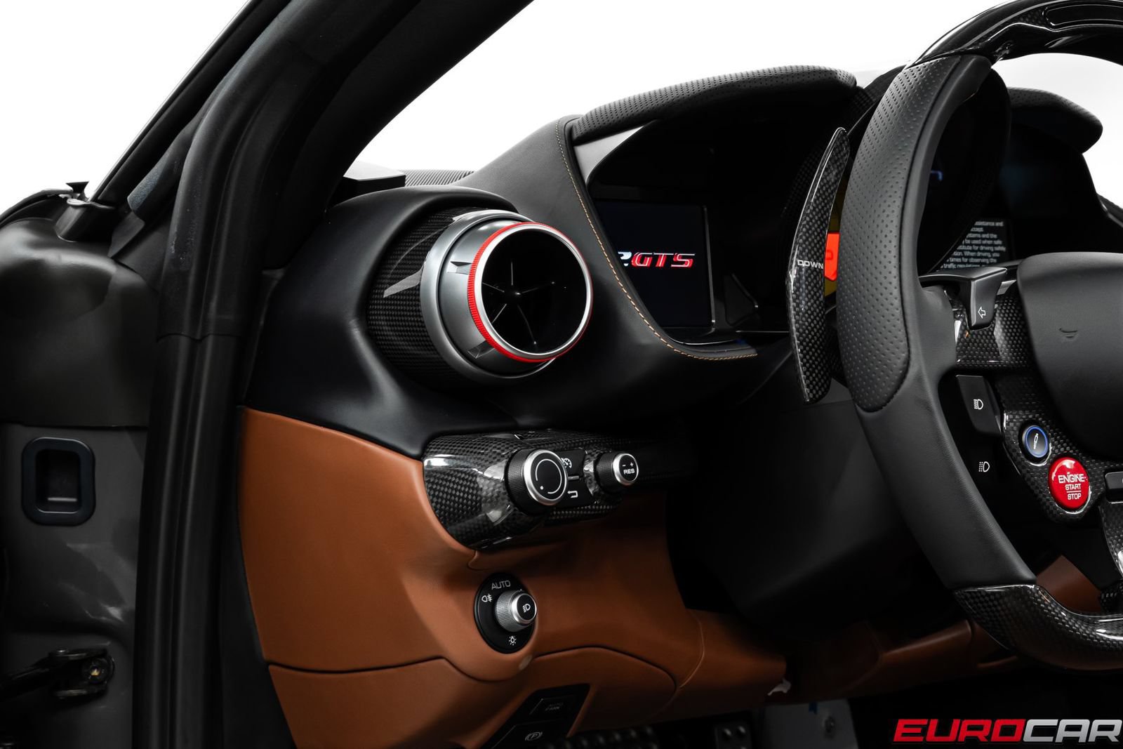 Used 2023 Ferrari 812 GTS RWD image 34