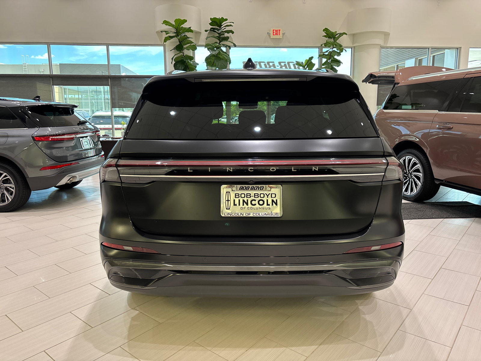 New 2026 Lincoln Nautilus Reserve w/ Jet Appearance Package AWD/4WD image 7