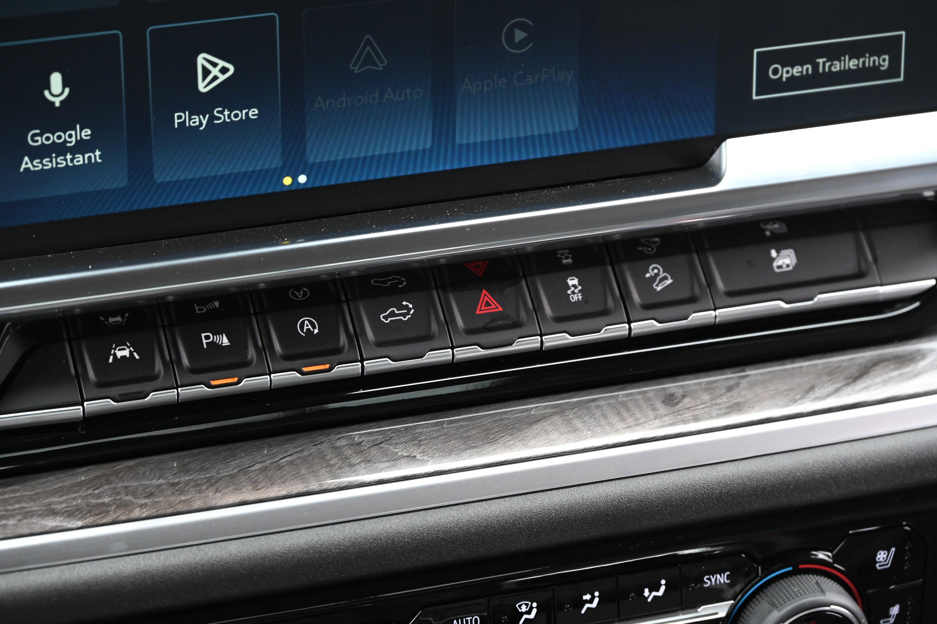 Used 2025 Chevrolet Silverado 1500 LTZ image 20