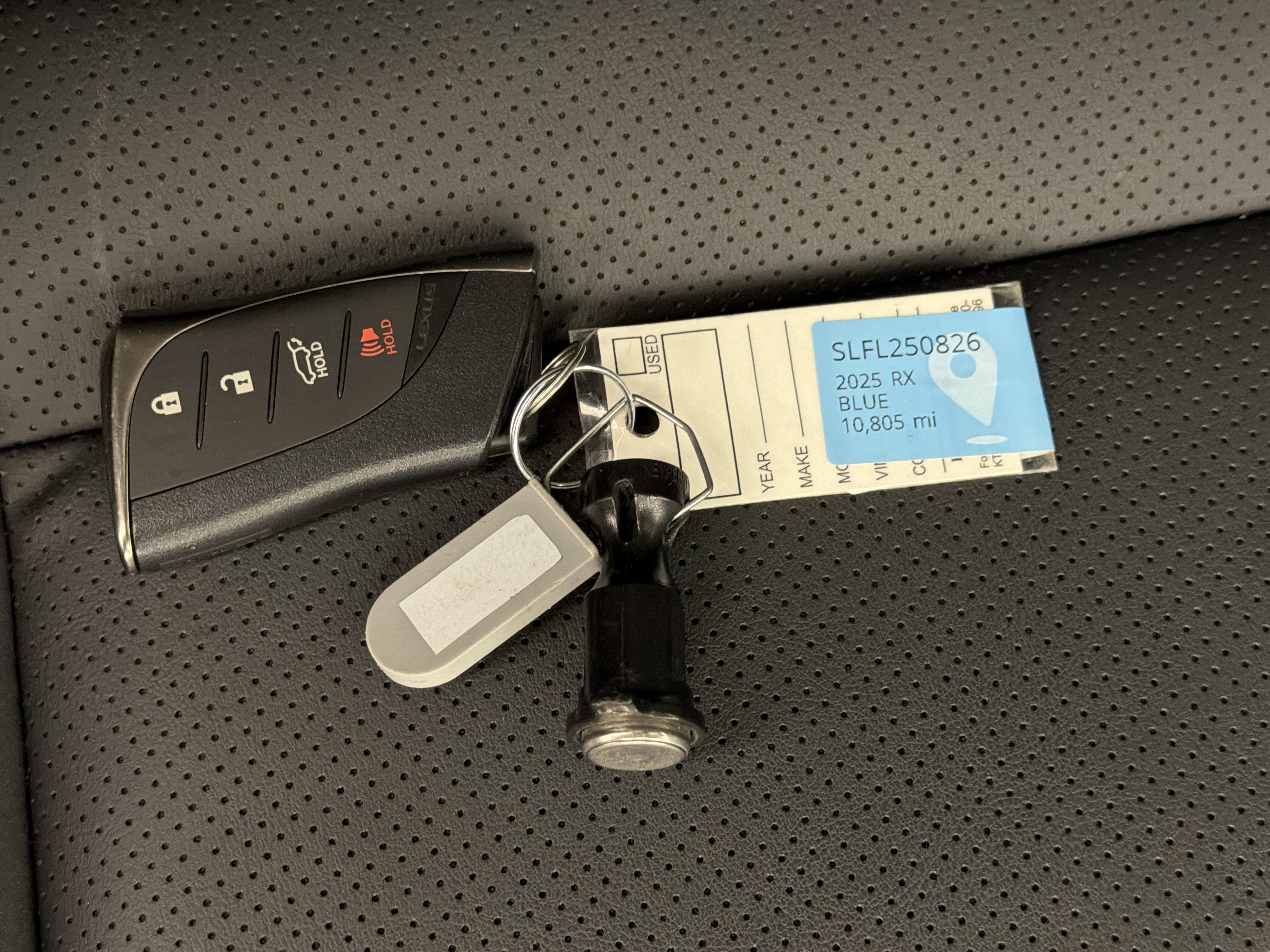 Used 2025 Lexus RX 350h w/ Convenience Package image 32